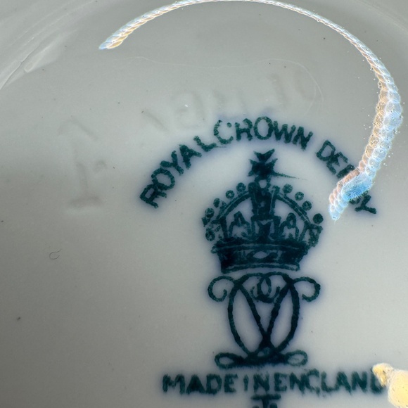 Royal Crown Derby Mikado Blue Saucer for Demitasse cup. Set of 6 dated 1935. - Picture 5 of 9